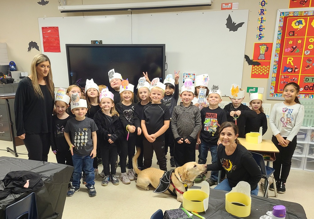 Miss Boccio's First Grade Bats with Mrs. Bulman and Finn!