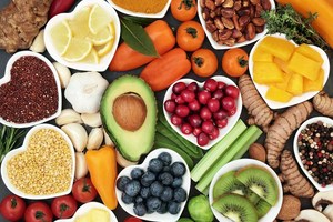 MyPlate for My Family: Vegetables and Fruits--Simple Solutions!