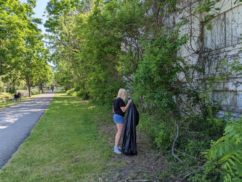 Ms. Leahy, Mr. Wright, Jozalynn Morrison, Jaiden Williams, Selena Feguson, Rosa Julia, and Jeweliana Platt, all members of the new Gloversville Outdoor Club, met on Wednesday, May 31 for their first official outing. The club met at the Gloversville Rail Trail to support the district’s ongoing effort to keep the Rail Trail clean. The Outdoor Club’s first hike is scheduled for this weekend at Nine Corner Lake!