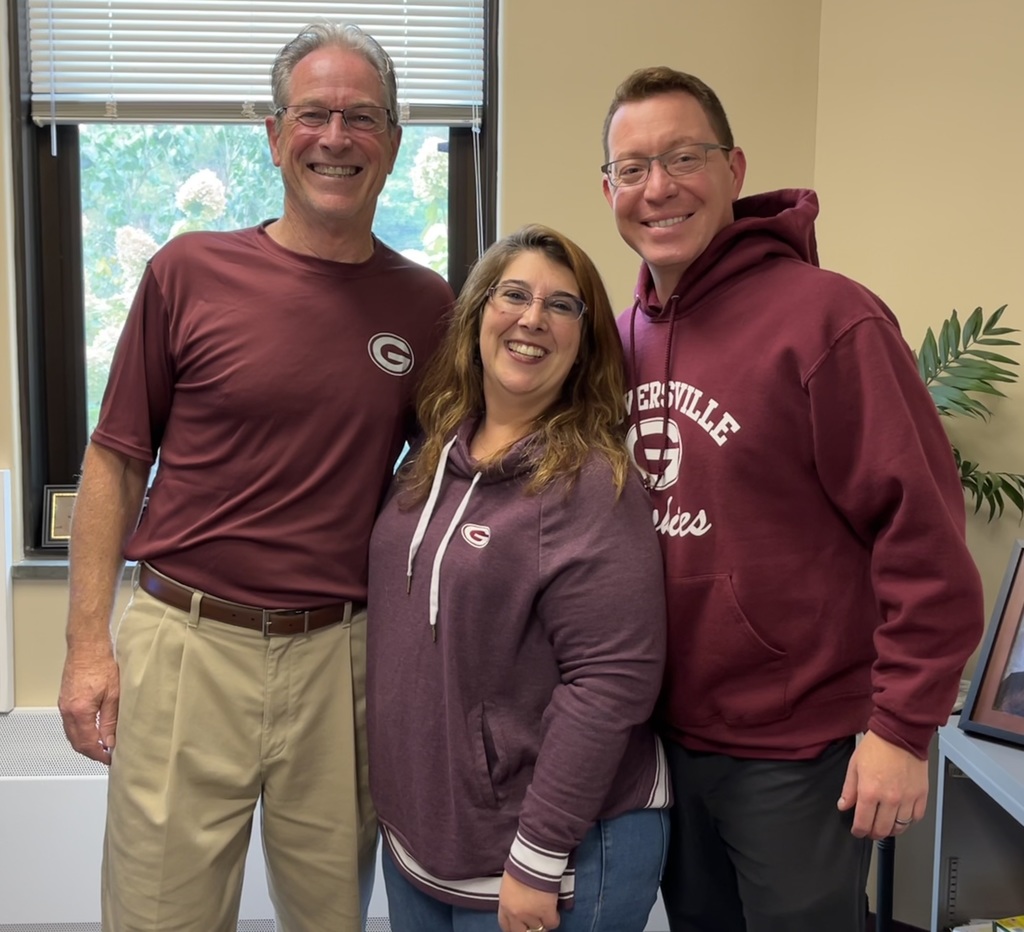 Maroon and White Day